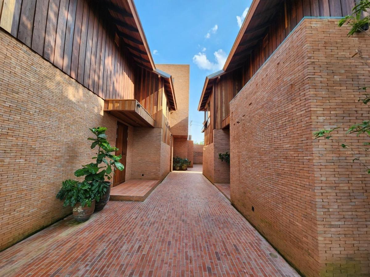 Athita The Hidden Court Chiang Saen Boutique Hotel Sha Plus Certified Chiang Rai Exteriör bild