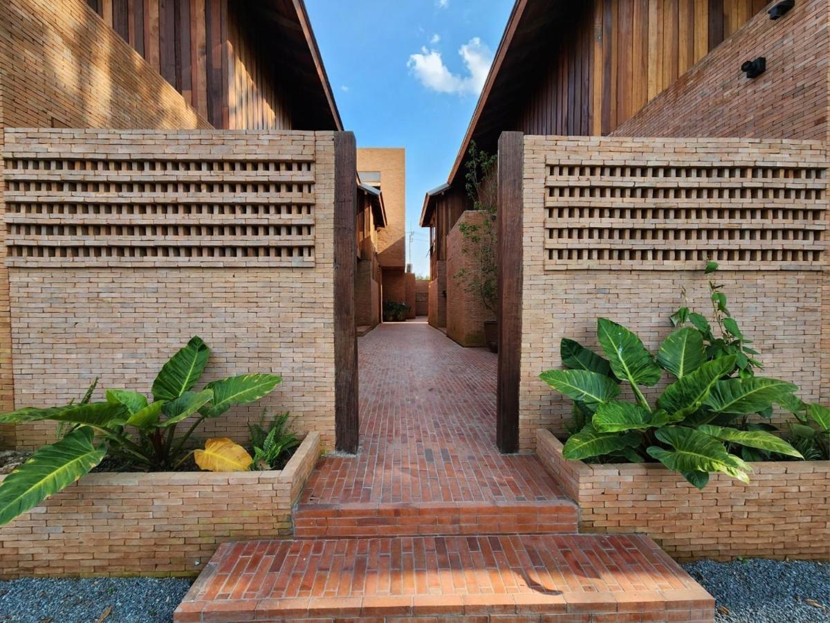 Athita The Hidden Court Chiang Saen Boutique Hotel Sha Plus Certified Chiang Rai Exteriör bild